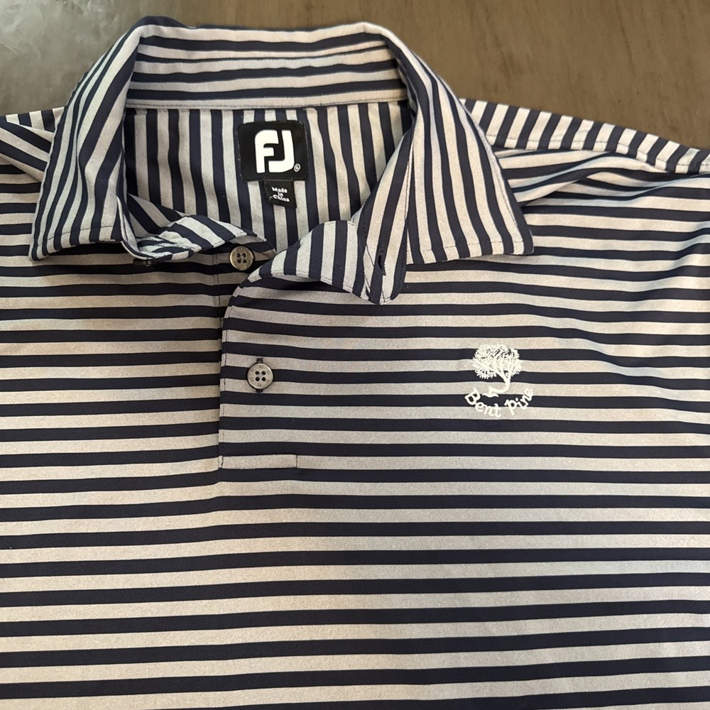 FootJoy Polo Shirt Size XL Navy Stripe‎ Bent Pine Country Club Crest Performance